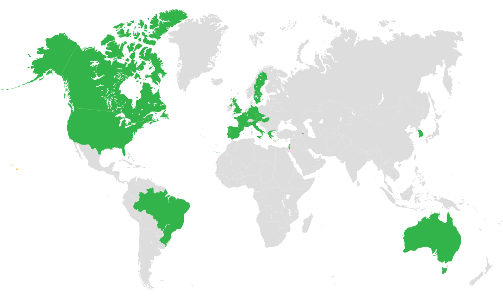 NAPOLI 3 study design: A large, global, multicenter, randomized, open-label superiority trial.